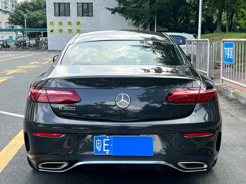Mercedes-Benz E-Class (Import) 2023 из CN, фото 5
