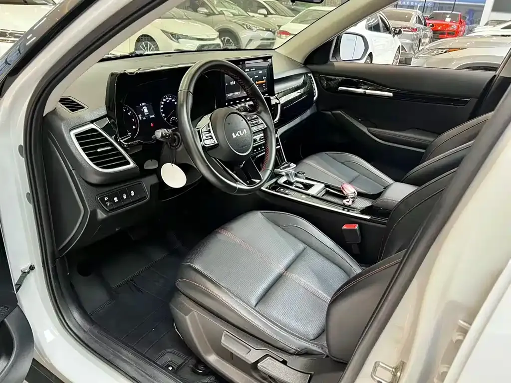 Kia KX3 — фото 4