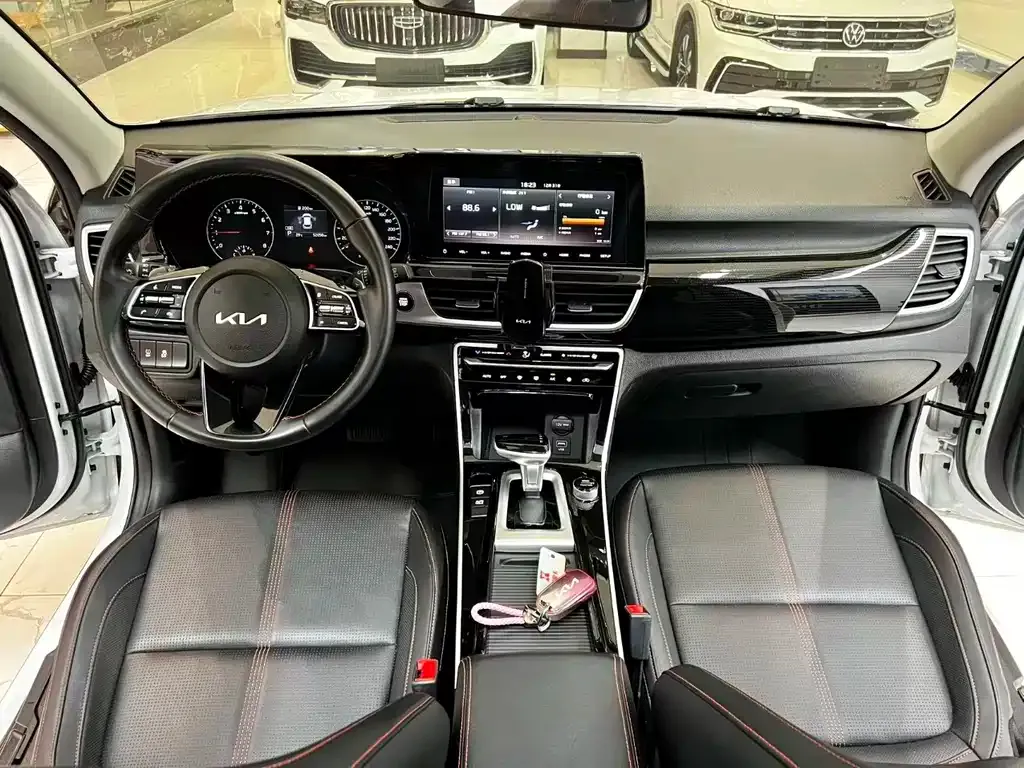 Kia KX3 — фото 6