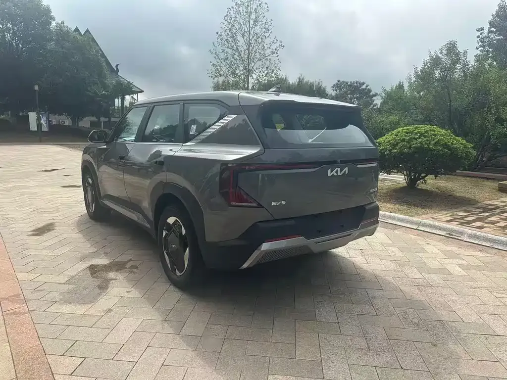 Kia EV5 2025 из CN, фото 7