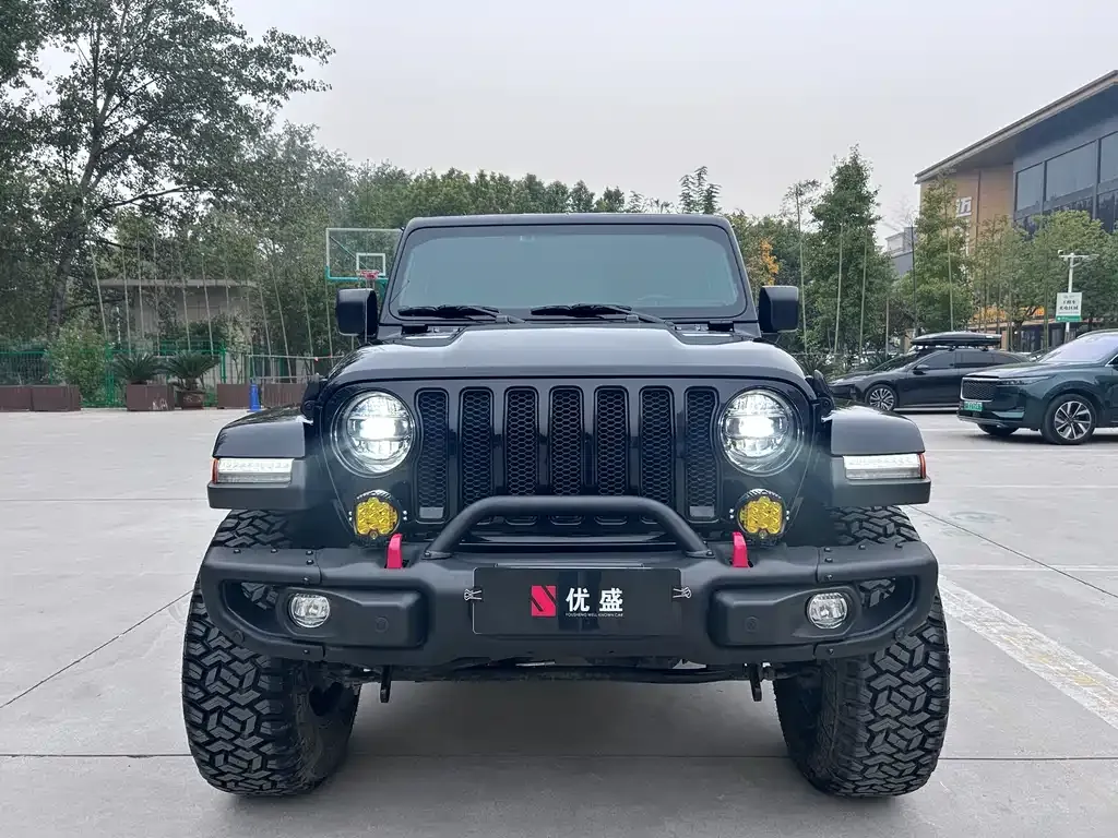 Jeep Wrangler 2022 из CN, фото 2