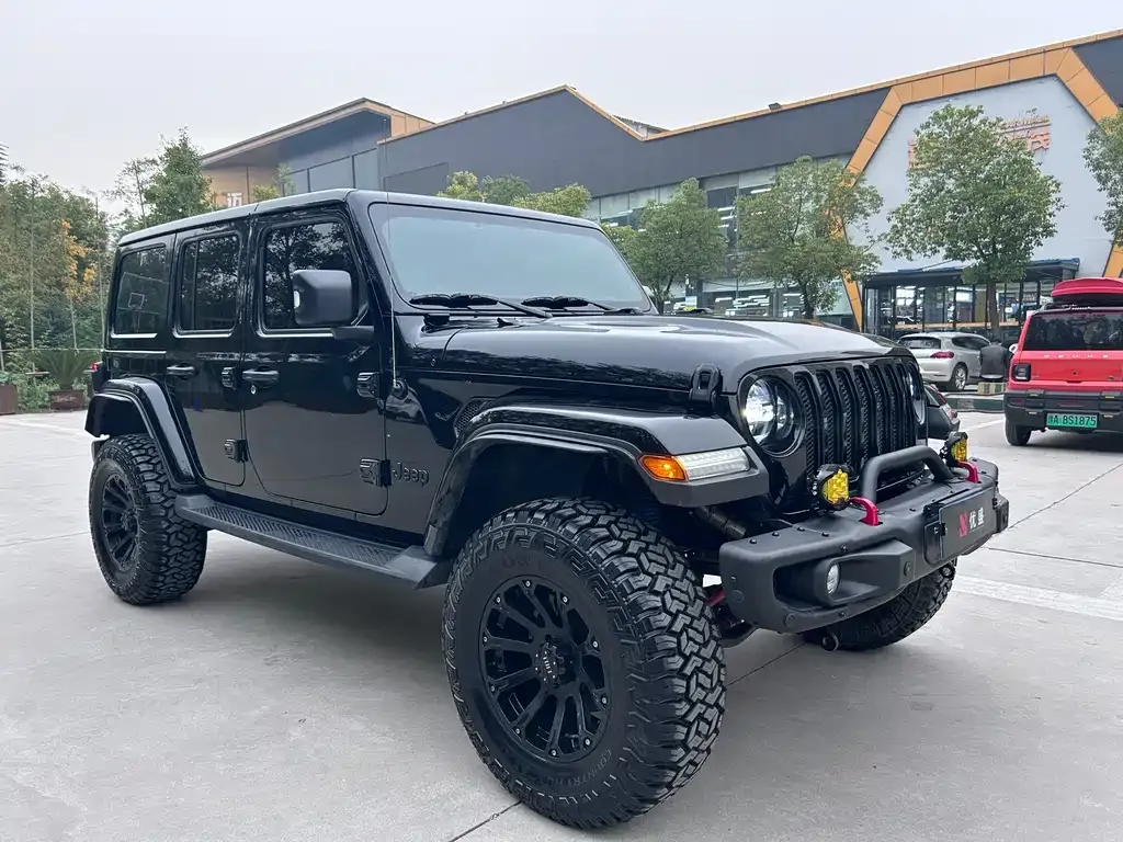 Jeep Wrangler 2022 из CN, фото 3