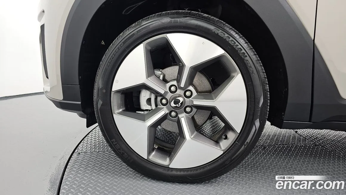 KG Mobility (Ssangyong) Torres 2024 из KR, фото 5