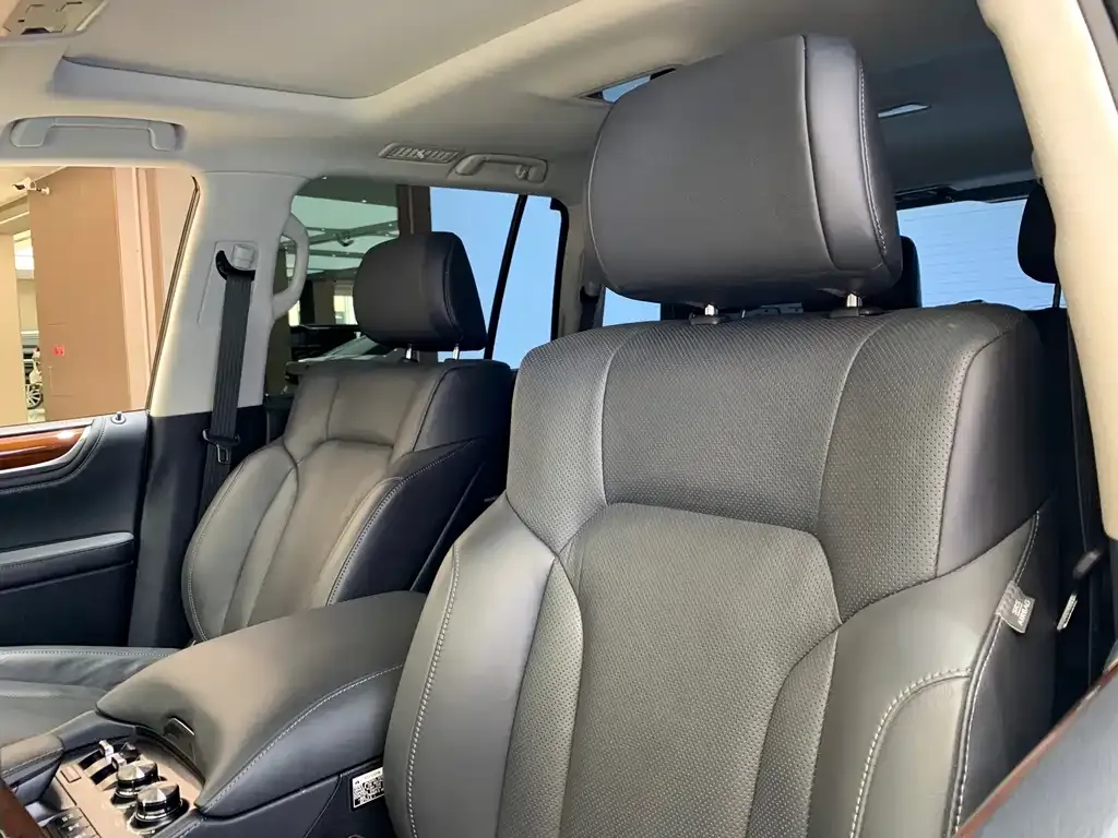 Lexus LX 2022 из CN, фото 8