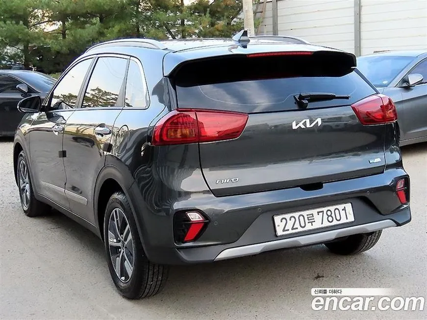 Kia Niro — фото 3