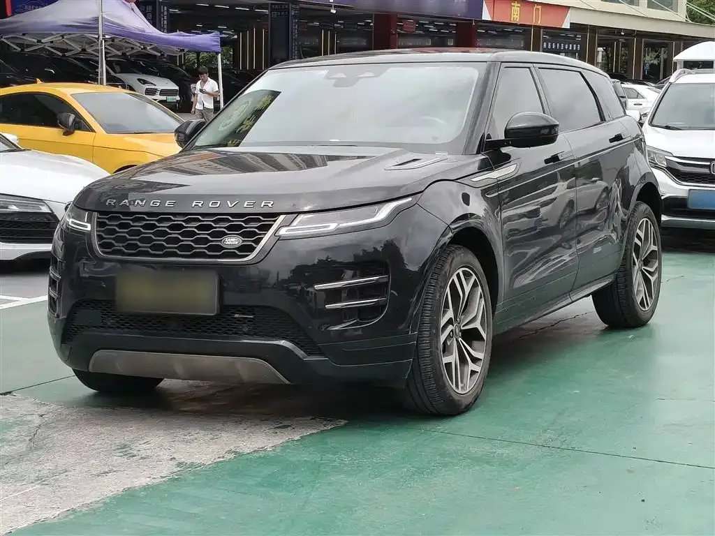 Land Rover Evoque — фото 1