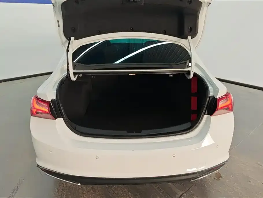 Chevrolet Malibu XL 2022 из CN, фото 4