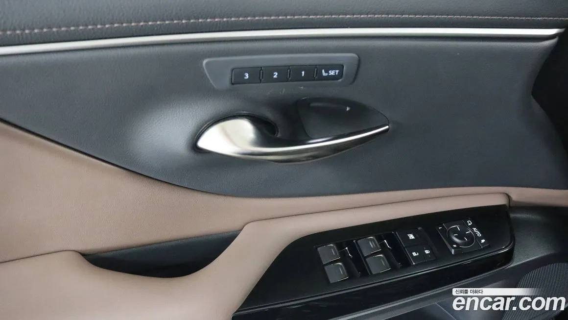 Lexus ES 2025 из KR, фото 10