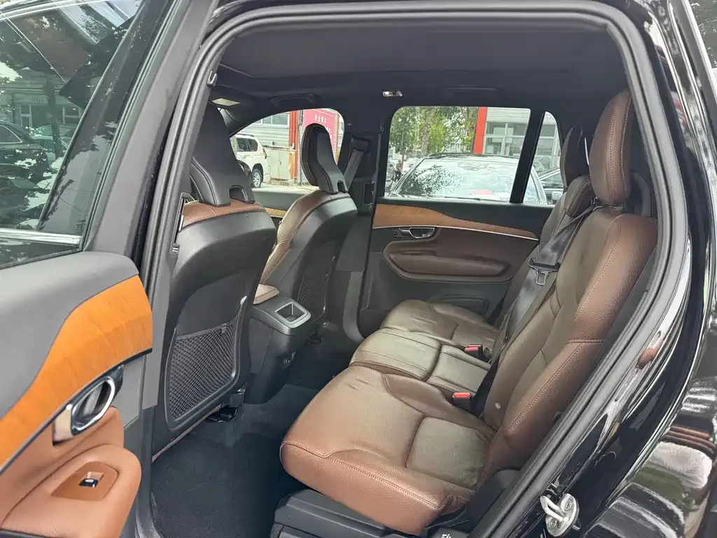 Volvo XC90 2022 из CN, фото 6