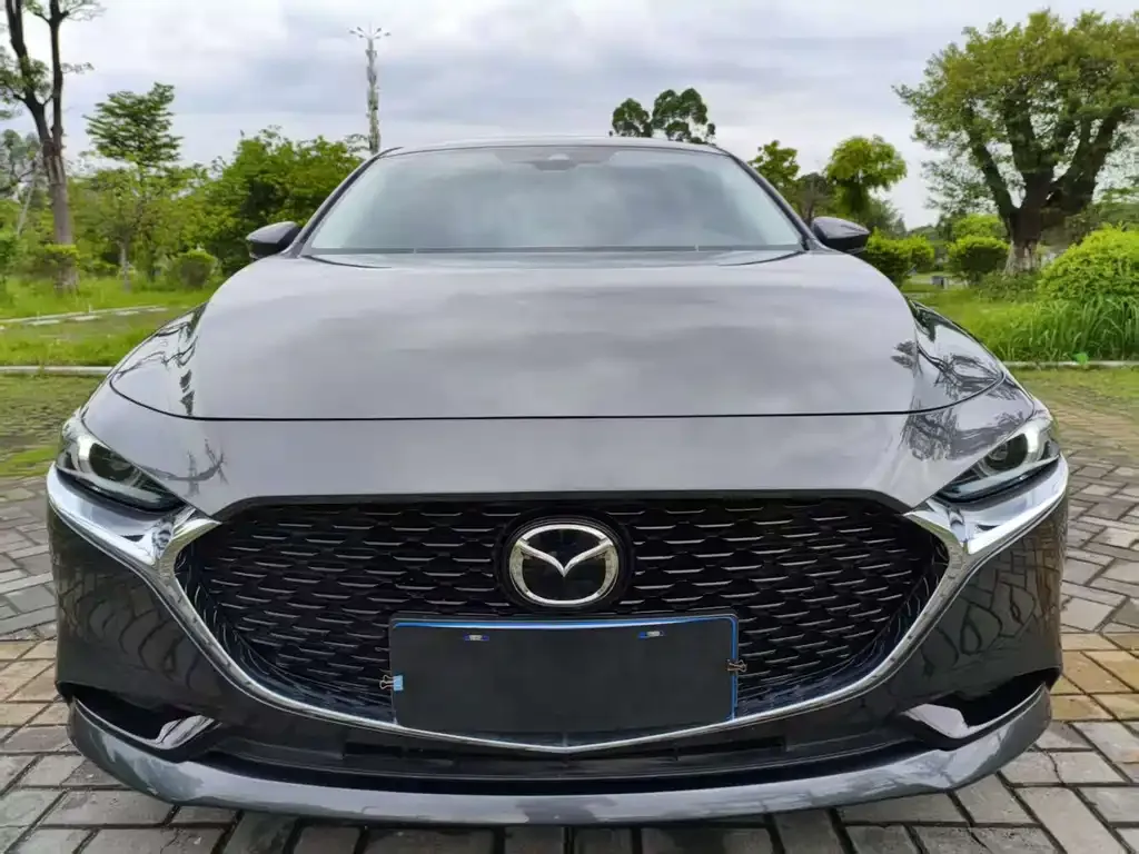 Mazda 3 Axela 2023 из CN, фото 3