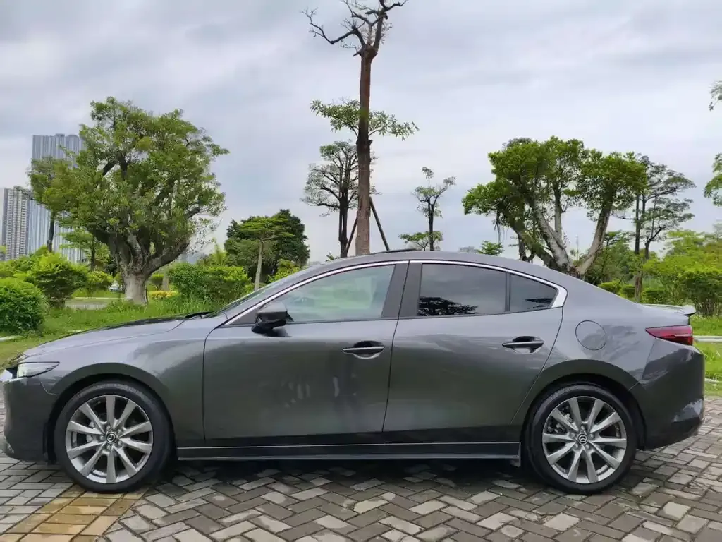 Mazda 3 Axela 2023 из CN, фото 6