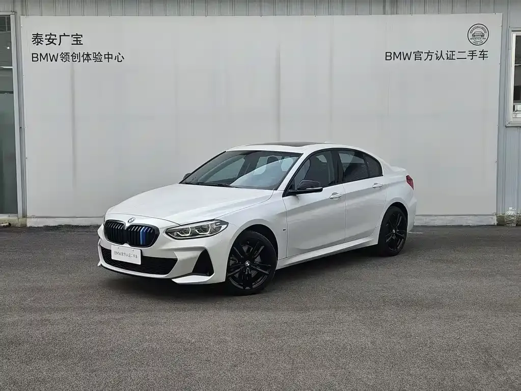 BMW 1 Series — фото 1