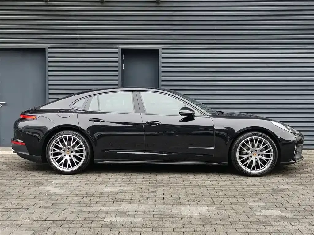 Porsche Panamera — фото 10