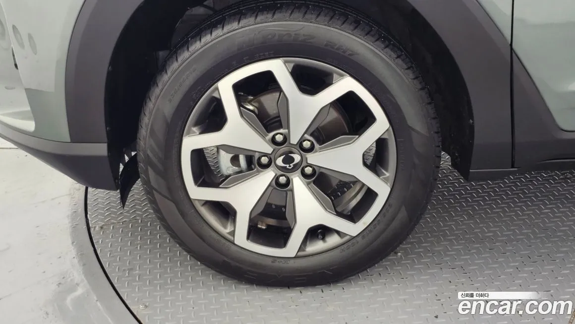 KG Mobility (Ssangyong) Torres 2024 из KR, фото 5