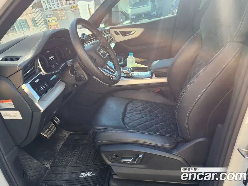 Audi Q7 2023 из KR, фото 7