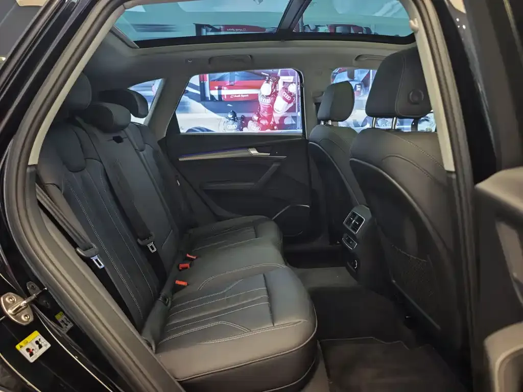 Audi Q5L 2021 из CN, фото 10