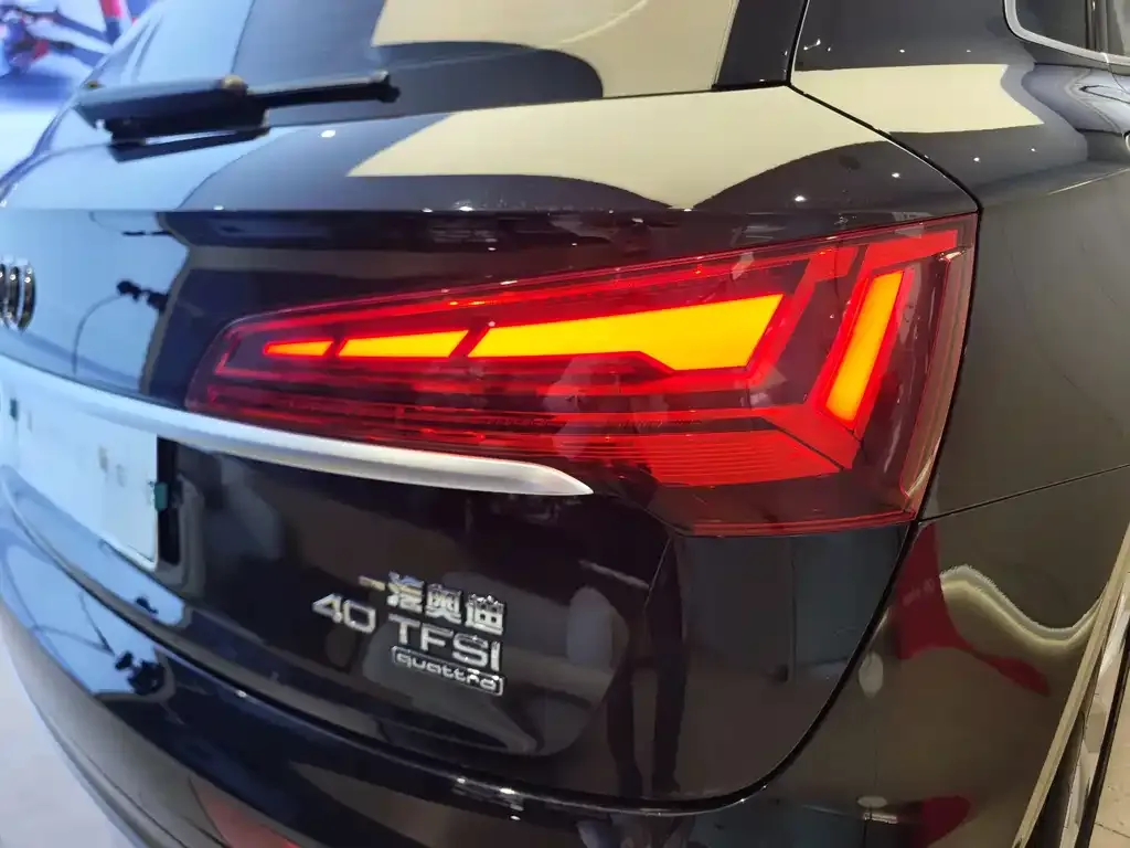 Audi Q5L 2021 из CN, фото 6