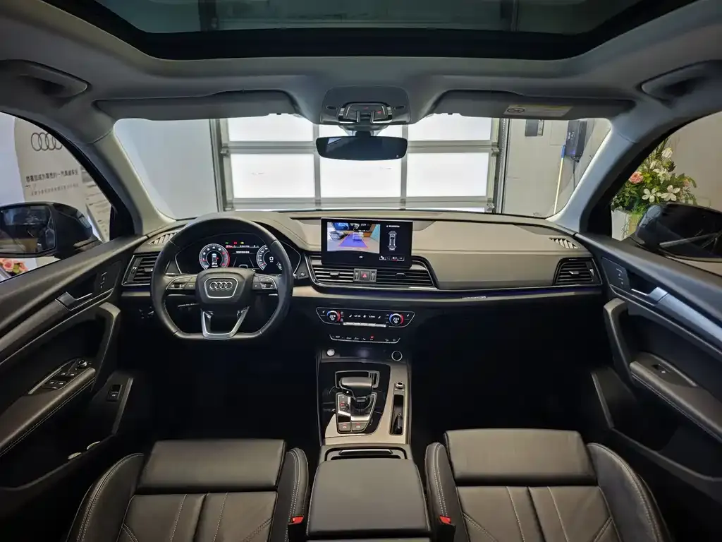 Audi Q5L 2021 из CN, фото 8