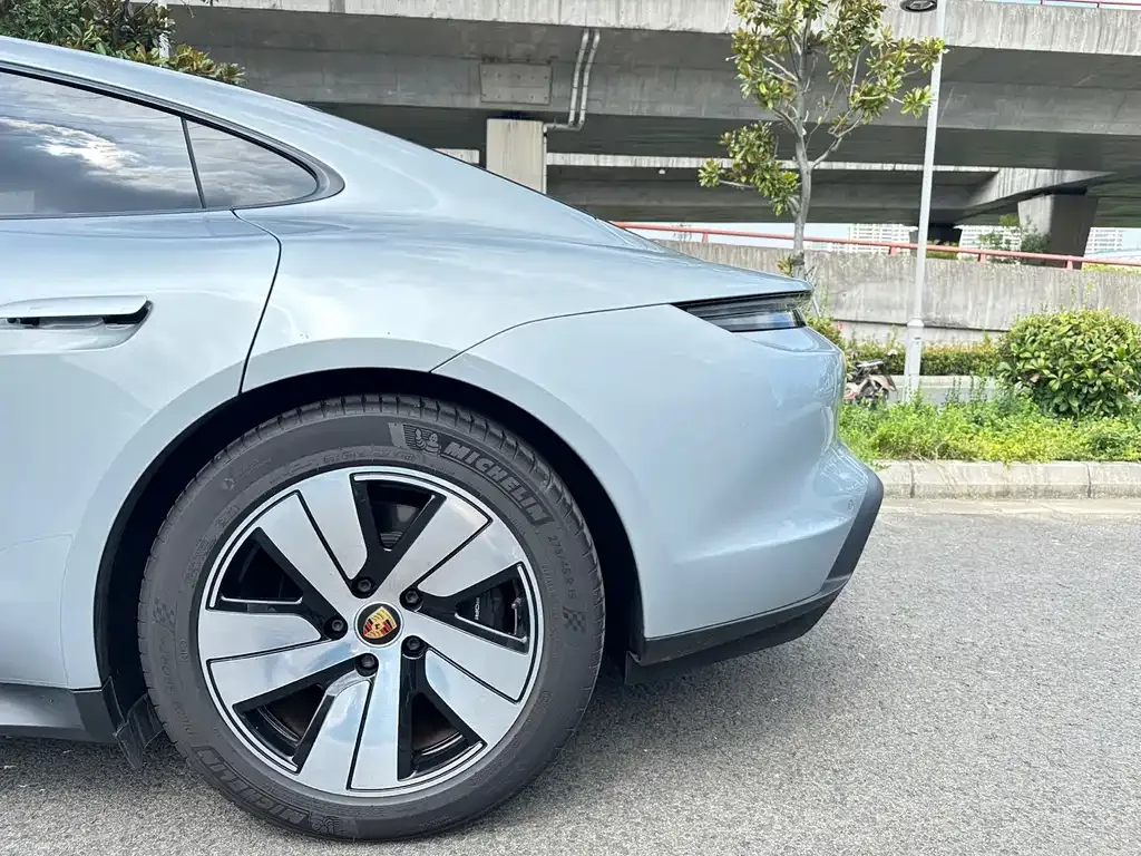 Porsche Taycan 2021 из CN, фото 4