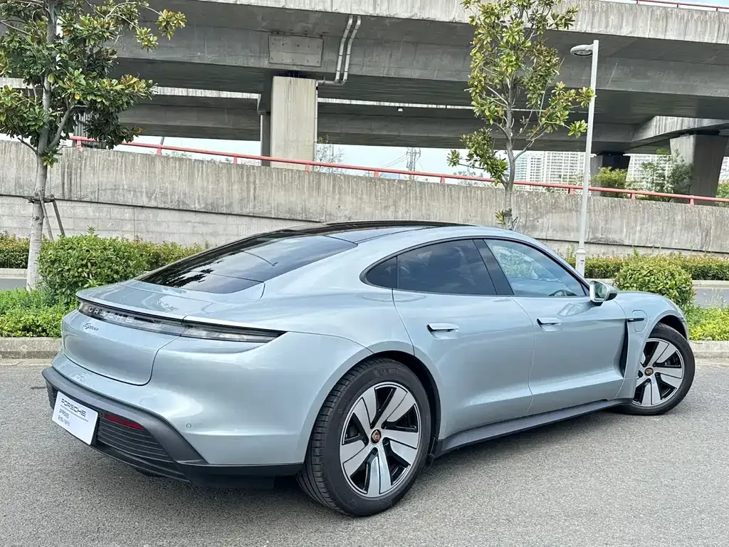 Porsche Taycan 2021 из CN, фото 5