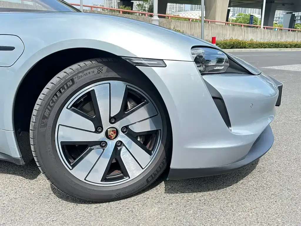 Porsche Taycan 2021 из CN, фото 8