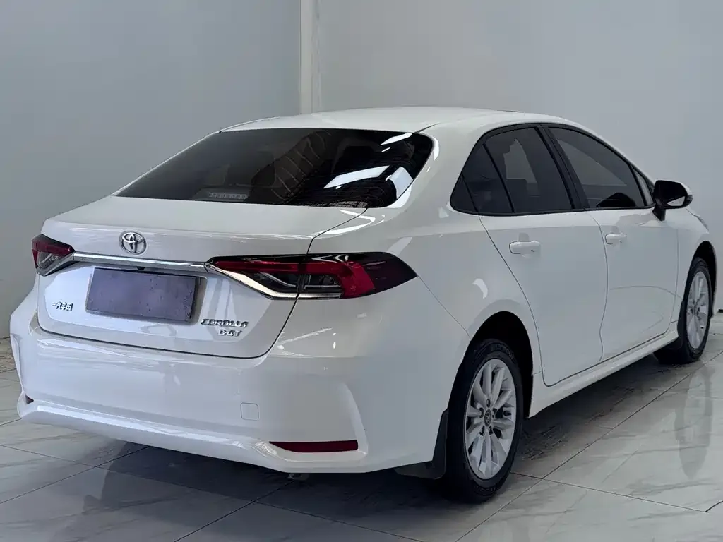 Toyota Corolla 2021 из CN, фото 6