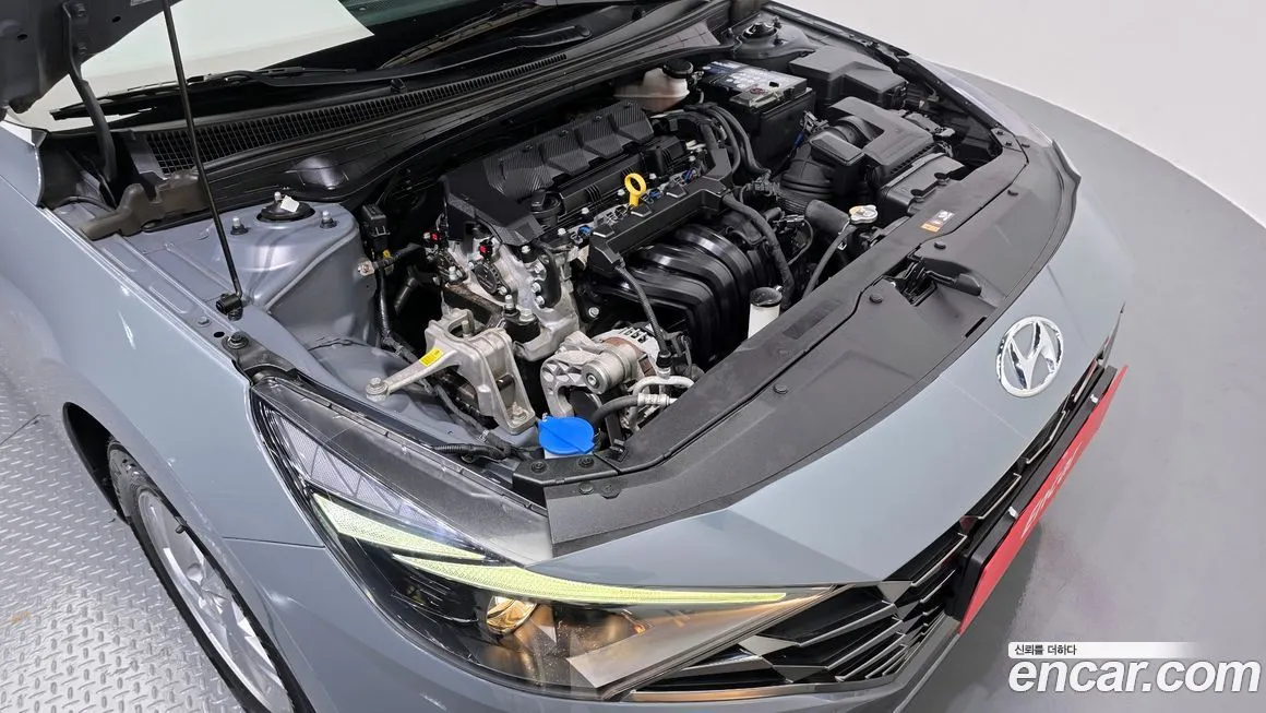 Hyundai AVANTE — фото 6