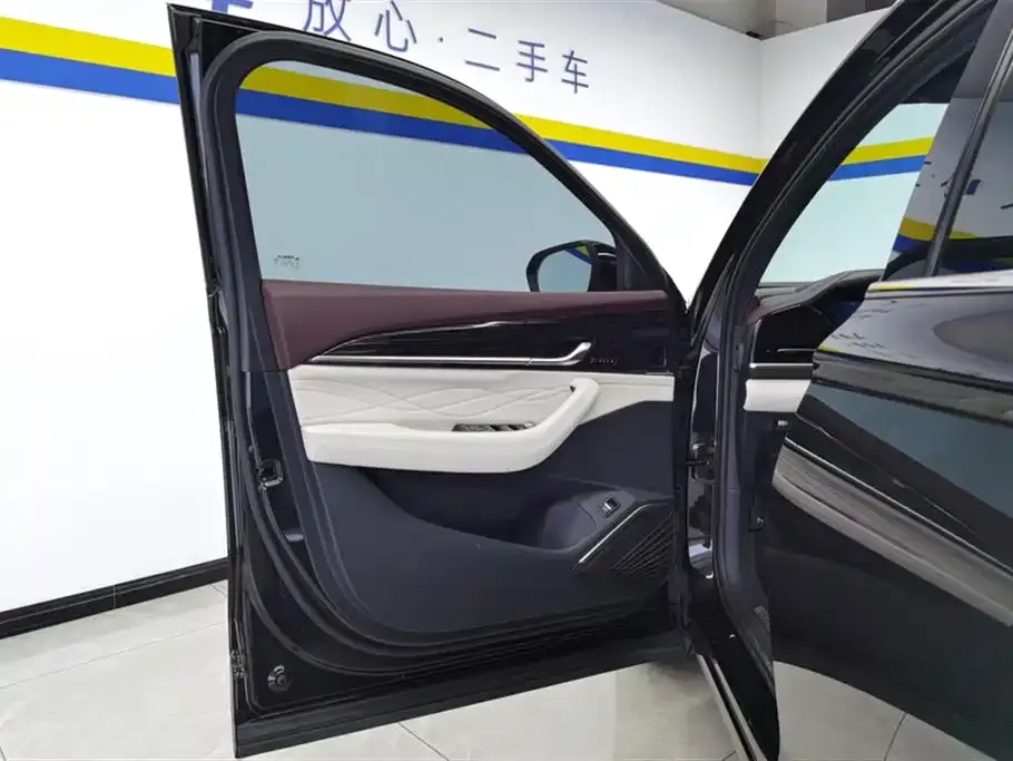 Geely Xingyue L — фото 7