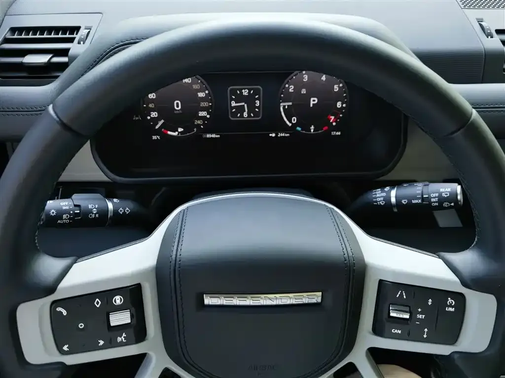 Land Rover Defender 2024 из CN, фото 9