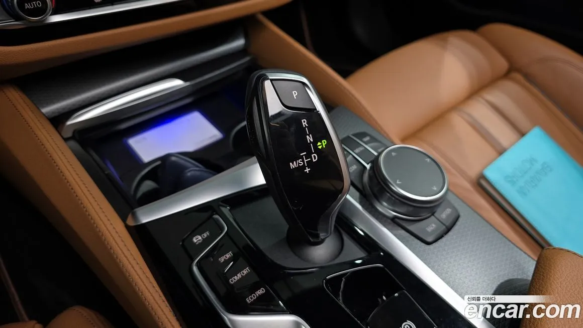 BMW 5-Series 2023 из KR, фото 9