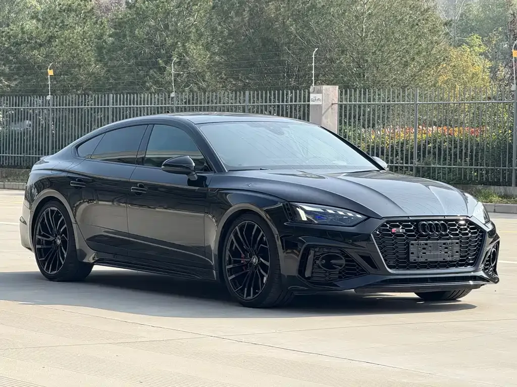 Audi RS 5 2022 из CN, фото 3