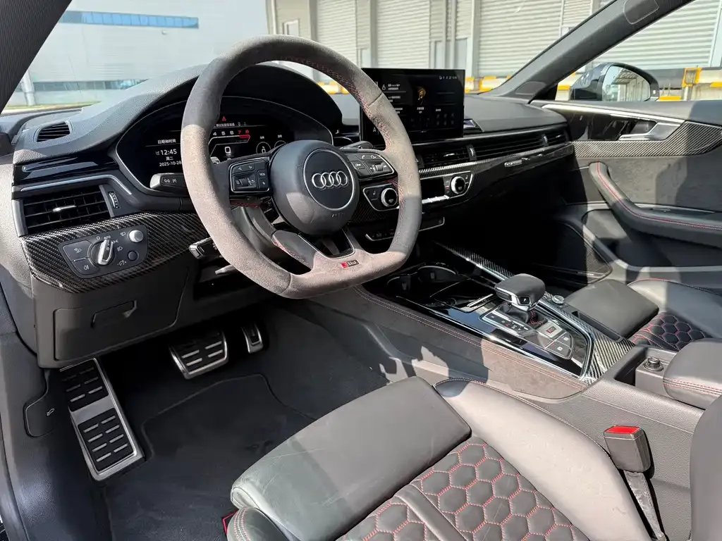 Audi RS 5 2022 из CN, фото 7