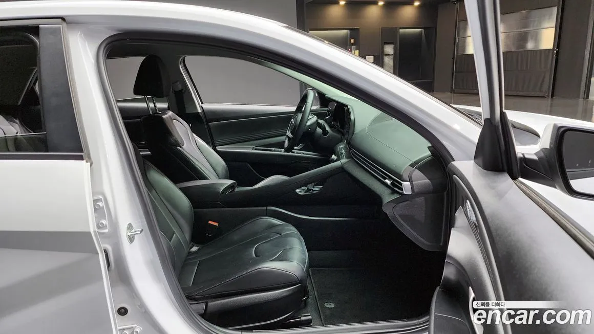 Hyundai AVANTE 2021 из KR, фото 10