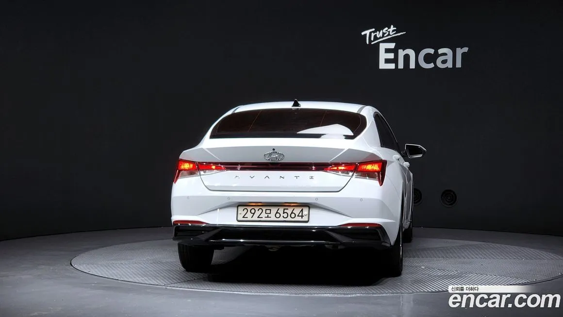 Hyundai AVANTE 2021 из KR, фото 4