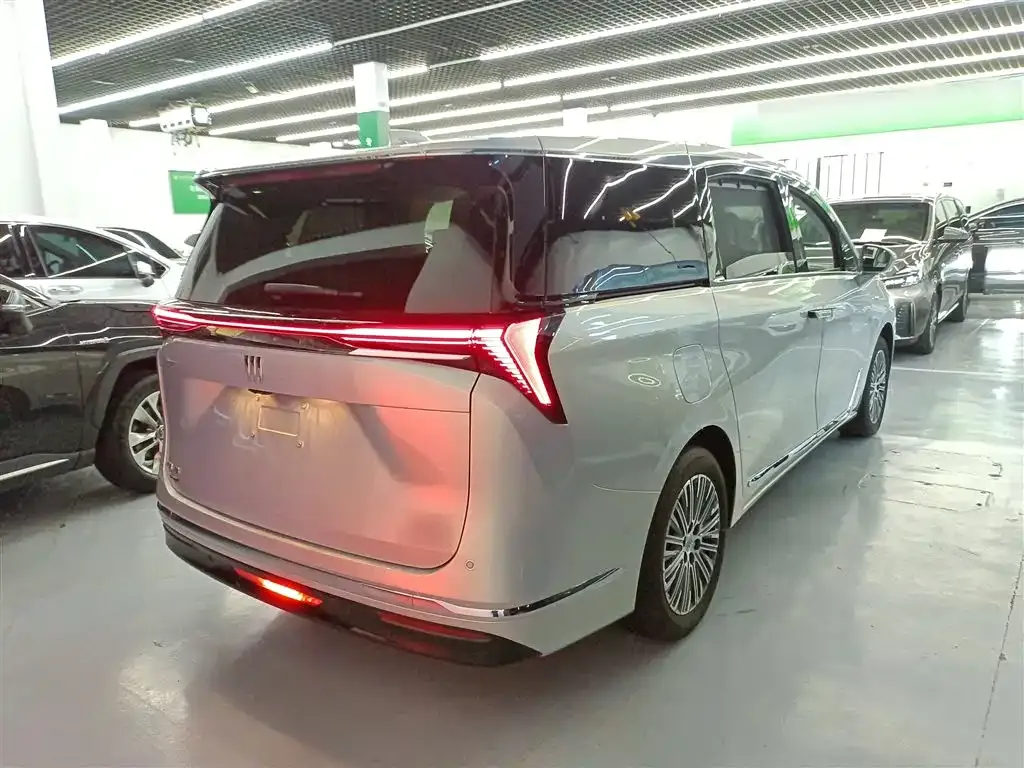 Buick GL8 Hybrid 2025 из CN, фото 7
