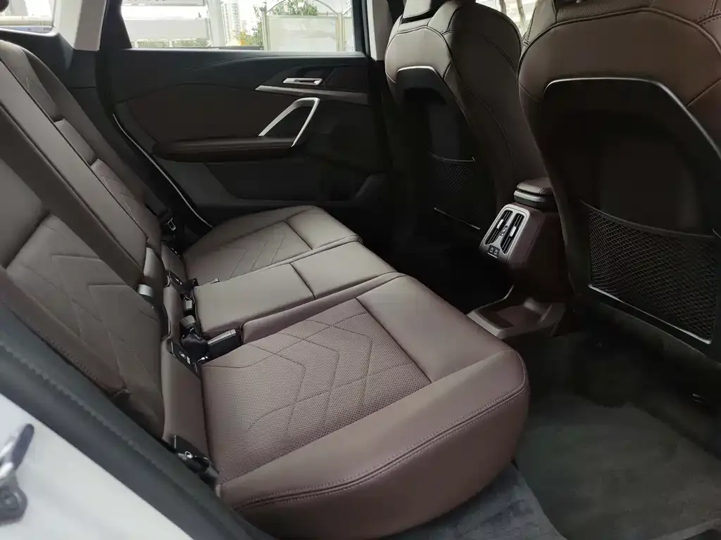 BMW X1 2025 из CN, фото 10