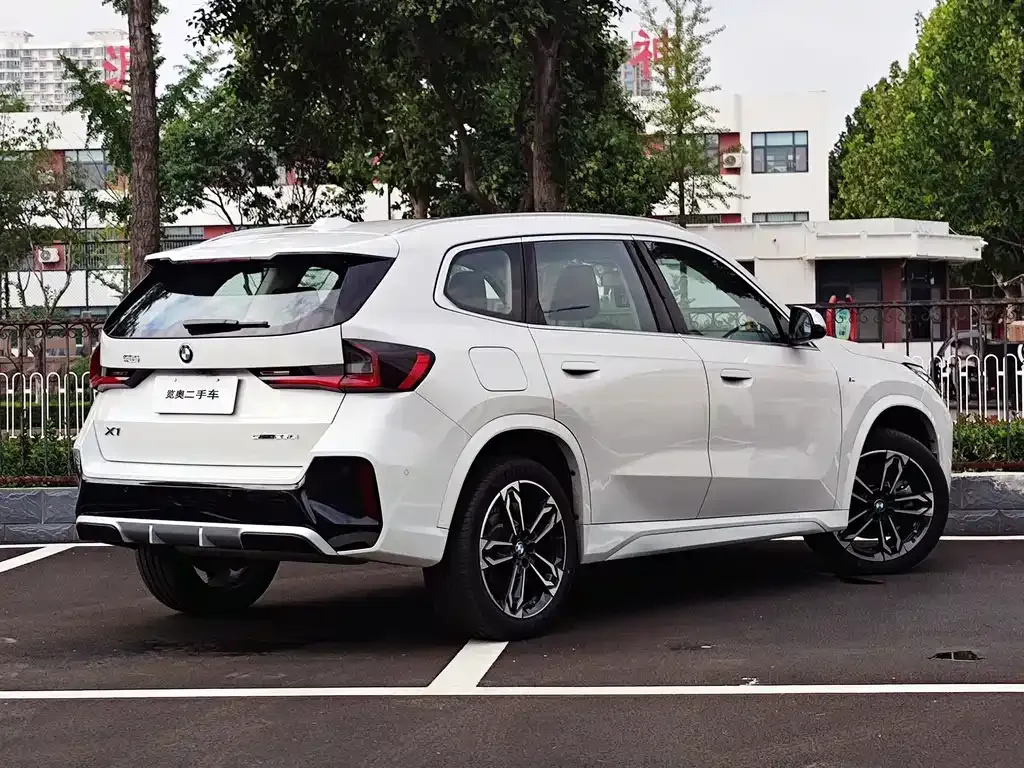 BMW X1 2025 из CN, фото 3
