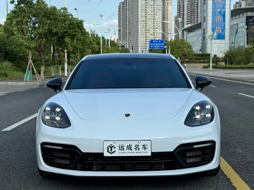Porsche Panamera — фото 2