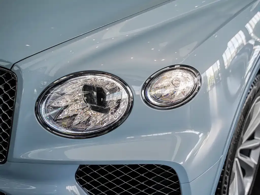 Bentley Bentayga — фото 6