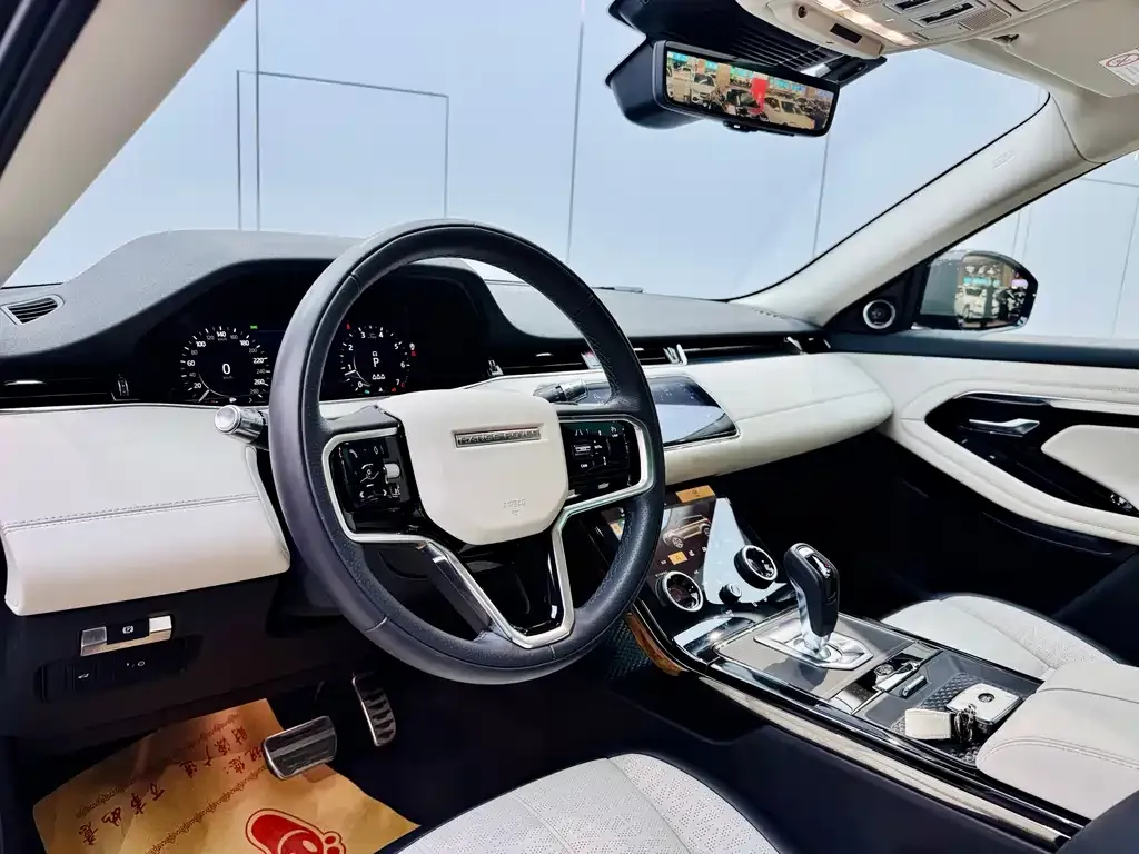 Land Rover Evoque — фото 8