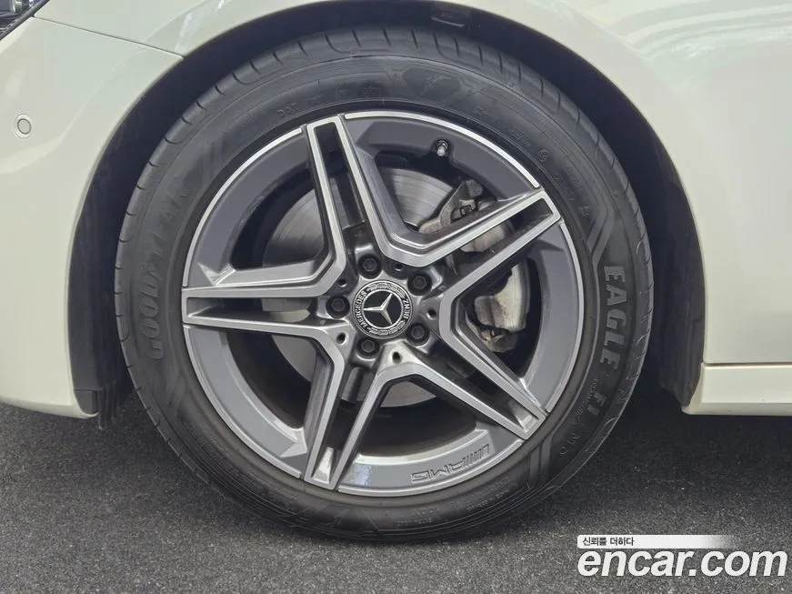 Mercedes-Benz E-Class 2023 из KR, фото 5