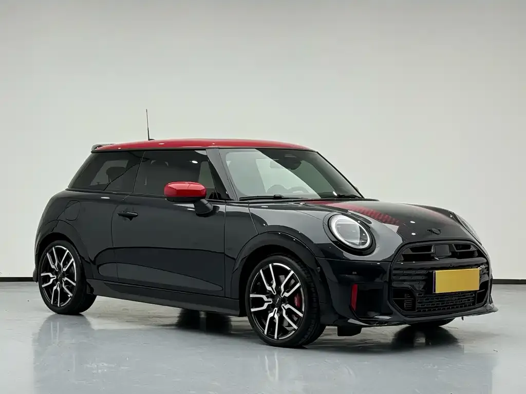 MINI JCW (John Cooper Works) — фото 3