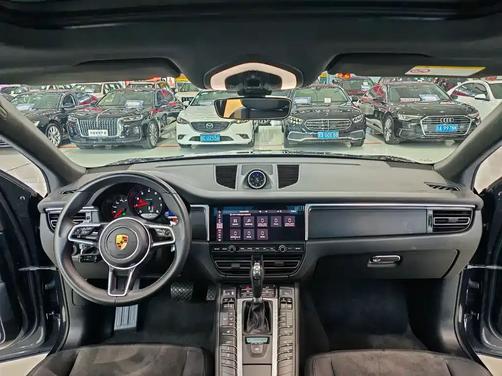 Porsche Macan 2021 из CN, фото 6