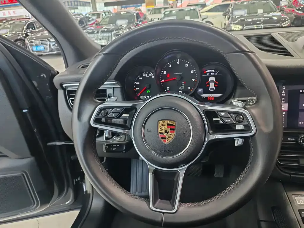 Porsche Macan 2021 из CN, фото 7