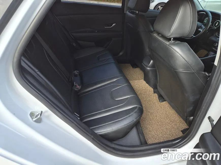 Hyundai AVANTE 2023 из KR, фото 10