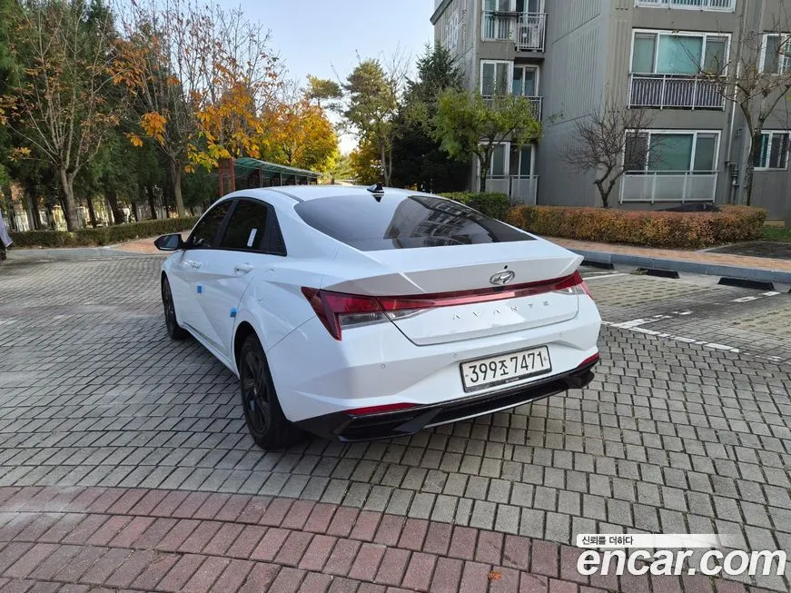 Hyundai AVANTE 2023 из KR, фото 5