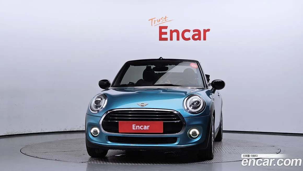 Mini Cooper Convertible 2021 из KR, фото 3