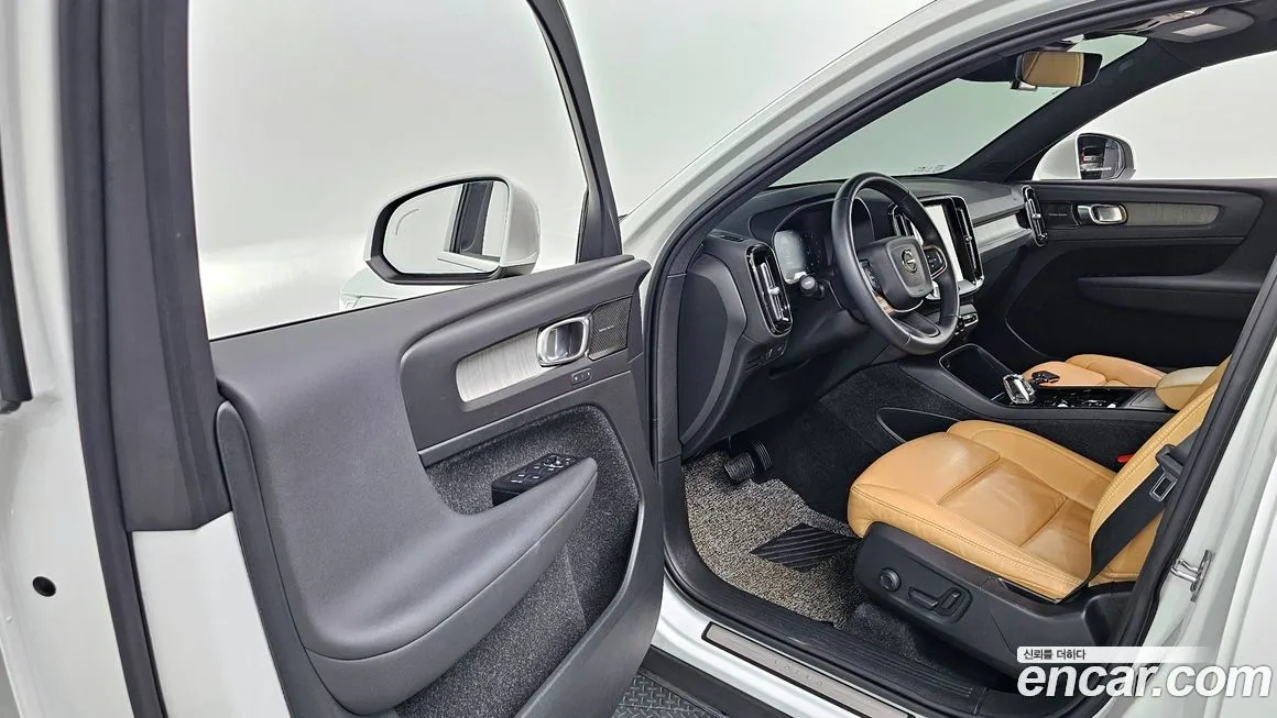 Volvo XC40 2021 из KR, фото 10