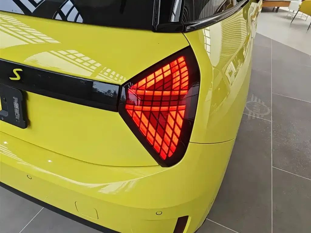 [object Object] MINI COOPER EV 2025 из CN, фото 7