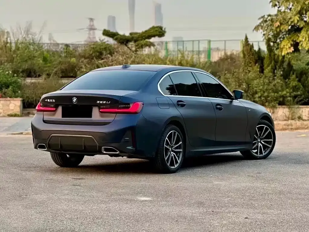 BMW 3 Series 2023 из CN, фото 3